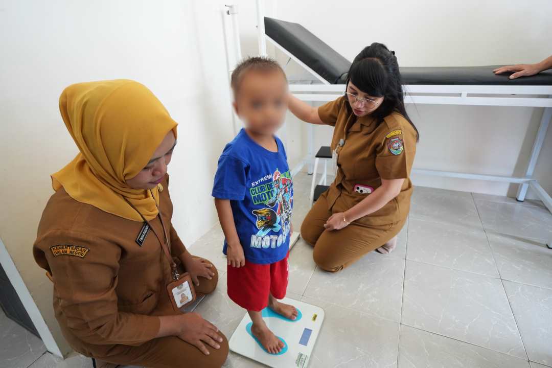 Hanya 2 Bulan, Pusat Pemulihan Gizi Landak Berhasil Ubah Status Gizi Buruk Balita Menjadi Baik