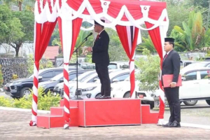 Pimpin Upacara HUT ke-69 Pemprov Kalbar, Erani Ajak Masyarakat Landak Jaga Hasil Pembangunan Secara Gotong Royong
