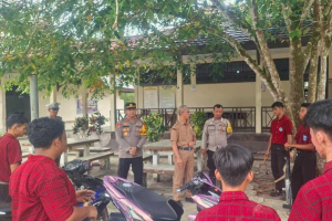 Polsek Mandor Tertibkan 21 Knalpot Brong Milik Pelajar, IPDA Bernadus: Siswa Wajib Buat Surat Pernyataan