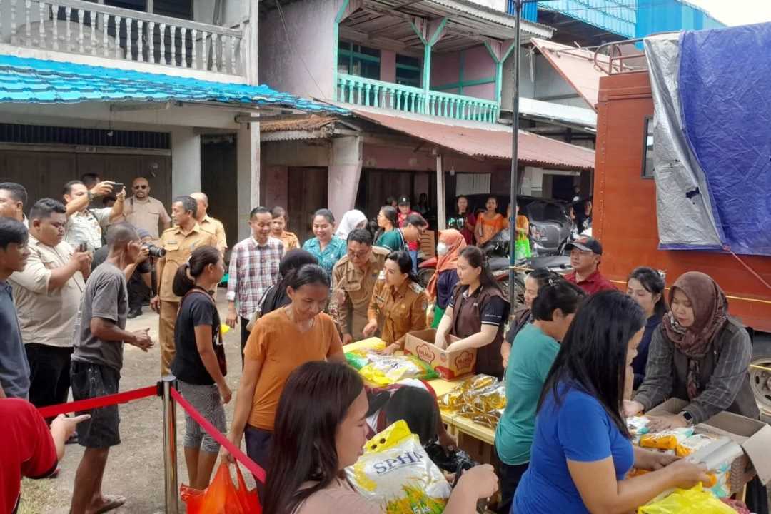 Harga Telur dan Bawang Turun di GPM Mandor, Karolin Protes Pertamina Soal Kelangkaan Gas Melon